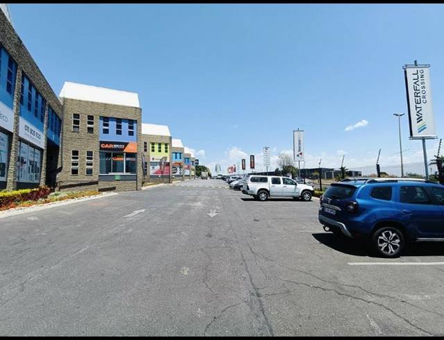 BUSINESS PROPERTY TO RENT IN HALFWAY HOUSE
